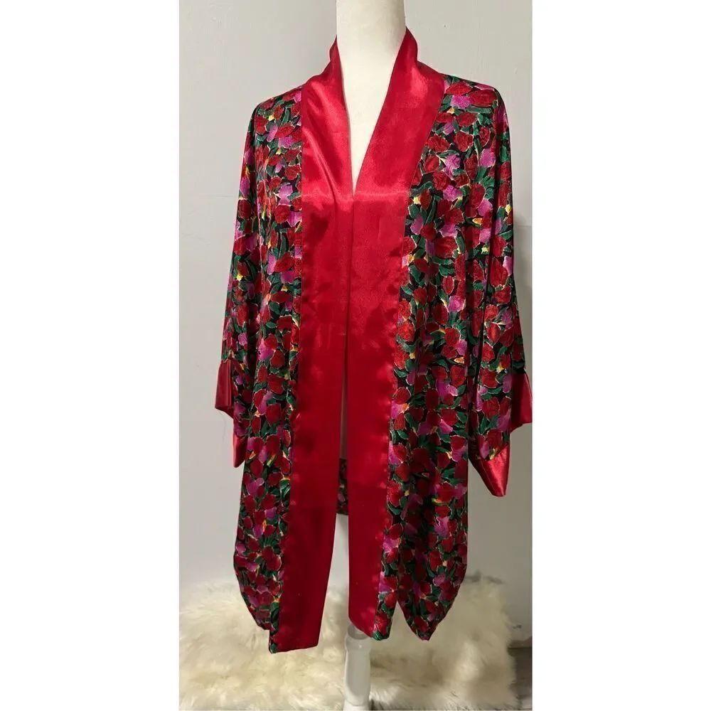 Victoria’s secrete vintage red floral gold label intimate robe sleepwear OS